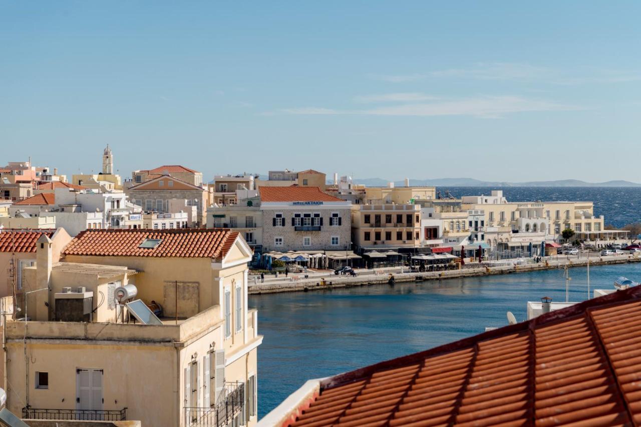The Ten Syros Ermoupoli Luaran gambar